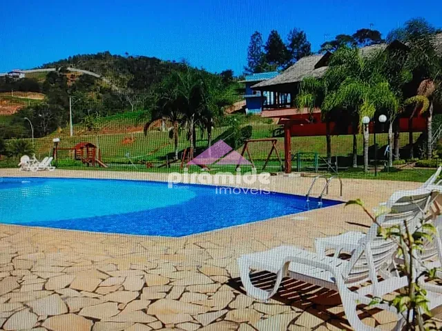 Terreno com 1000m², à venda, no bairro Canaã em Jambeiro