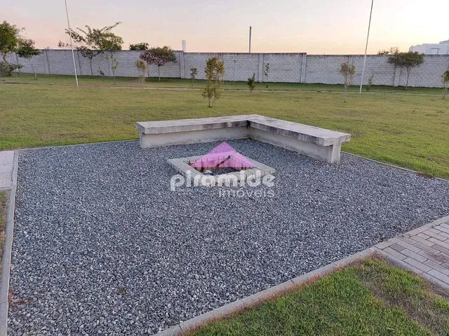 Terreno com 250m², à venda, no bairro Vereda dos Campos em São José Dos Campos