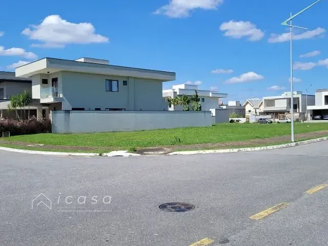 Terreno com 552m², à venda, no bairro Jardim do Golfe em São José dos Campos