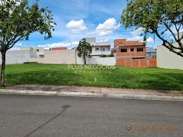 Terreno com 260m², à venda, no bairro Aparecidinha em Sorocaba