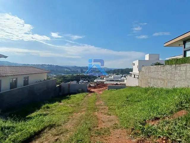 Terreno com 562m², à venda, no bairro Reserva Santa Rosa em Itatiba