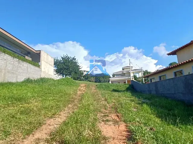 Terreno com 562m², à venda, no bairro Reserva Santa Rosa em Itatiba