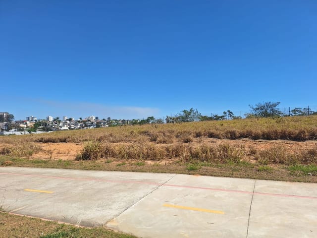 Terreno com 1400m², à venda, no bairro Condomínio Residencial Monaco em São José dos Campos