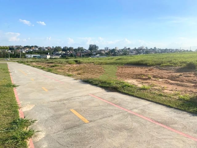 Terreno com 1400m², à venda, no bairro Condomínio Residencial Monaco em São José dos Campos