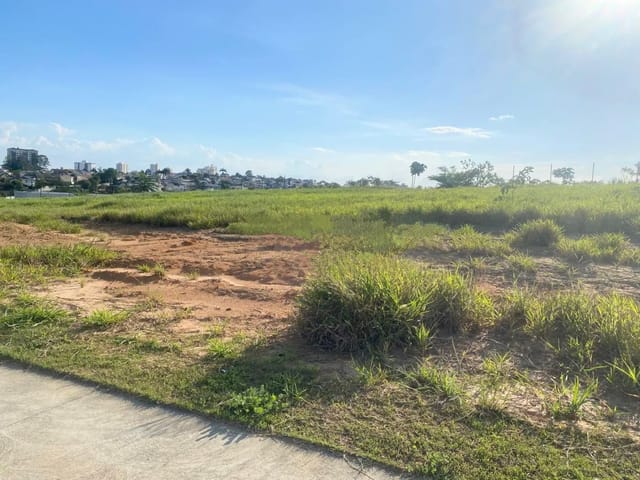 Terreno com 1400m², à venda, no bairro Condomínio Residencial Monaco em São José dos Campos