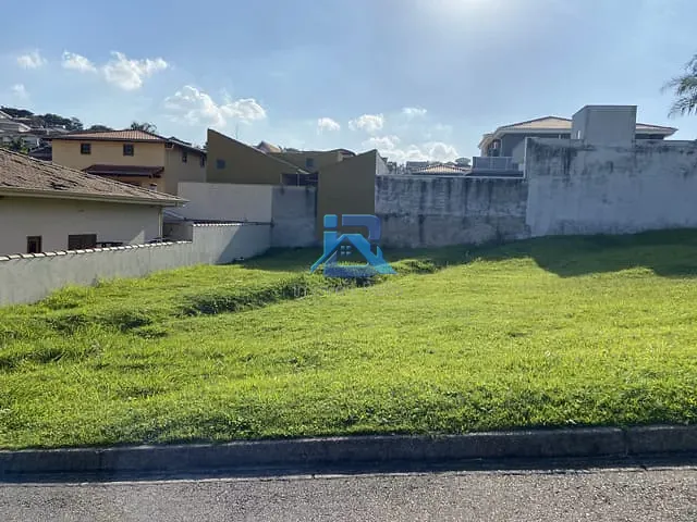Terreno com 300m², à venda, no bairro Residencial Fazenda Serrinha em Itatiba