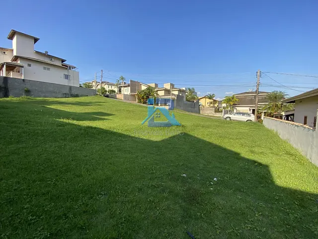 Terreno com 300m², à venda, no bairro Residencial Fazenda Serrinha em Itatiba