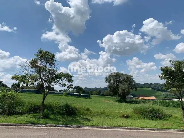 Terreno com 1350m², à venda, no bairro Sítio da Moenda em Itatiba