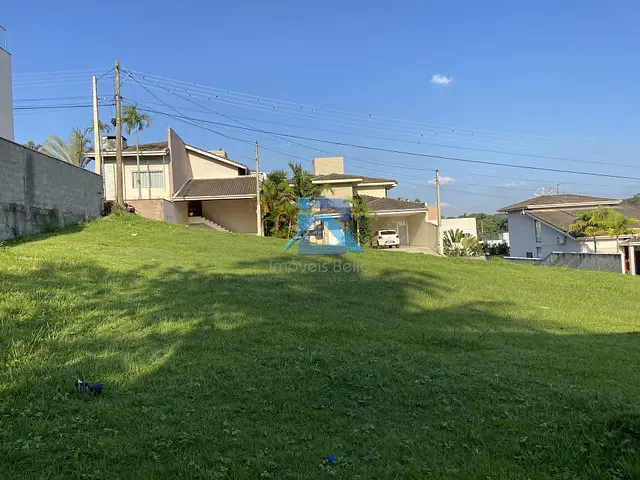 Terreno com 300m², à venda, no bairro Residencial Fazenda Serrinha em Itatiba