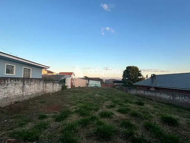 Terreno com 525m², à venda, no bairro Oficinas em Ponta Grossa