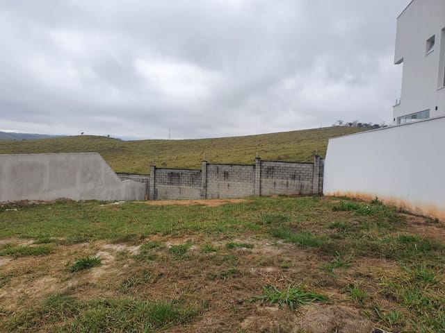Terreno com 505m², à venda, no bairro Condomínio Residencial Alphaville II em São José dos Campos
