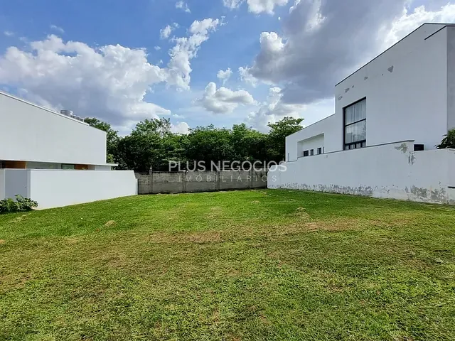 Terreno com 525m², à venda, no bairro Alphaville Nova Esplanada em Votorantim