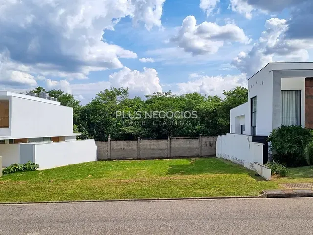 Terreno com 525m², à venda, no bairro Alphaville Nova Esplanada em Votorantim