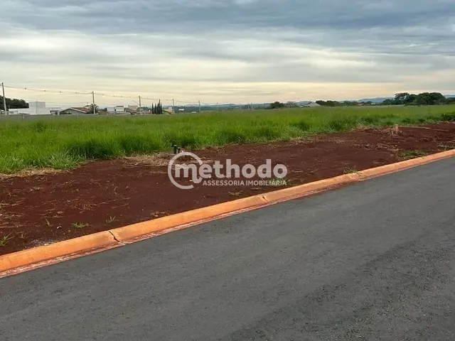 Terreno com 300m², à venda, no bairro Betel em Paulínia