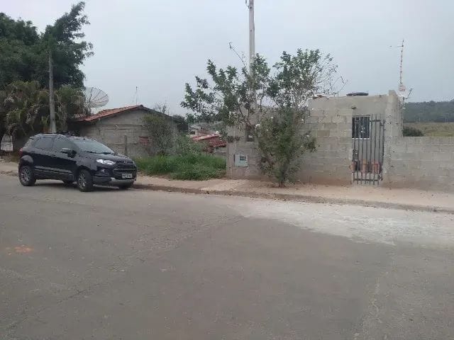 Terreno com 248m², à venda, no bairro Residencial Estoril em Taubaté