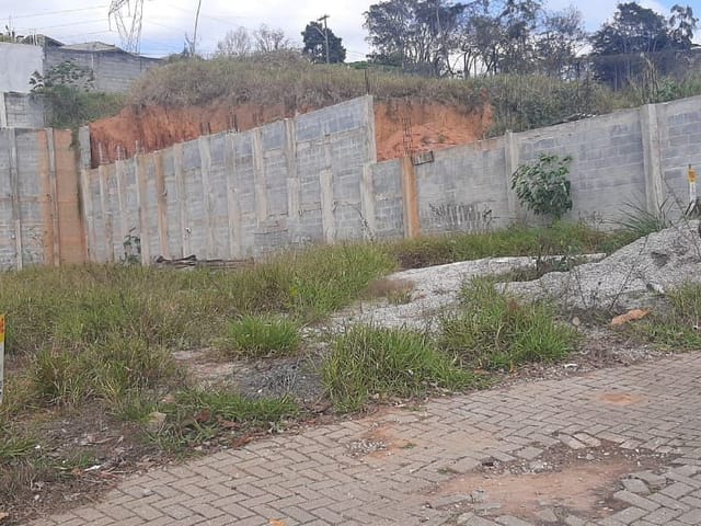 Terreno com 827m², à venda, no bairro Urbanova em São José dos Campos