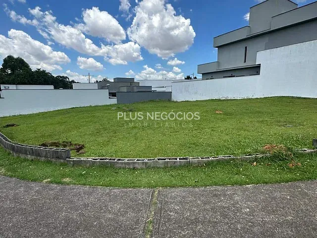 Terreno com 263m², à venda, no bairro Aparecidinha em Sorocaba