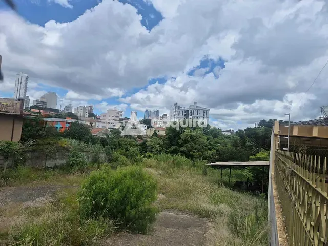 Terreno com 1050m², à venda, no bairro Estrela em Ponta Grossa