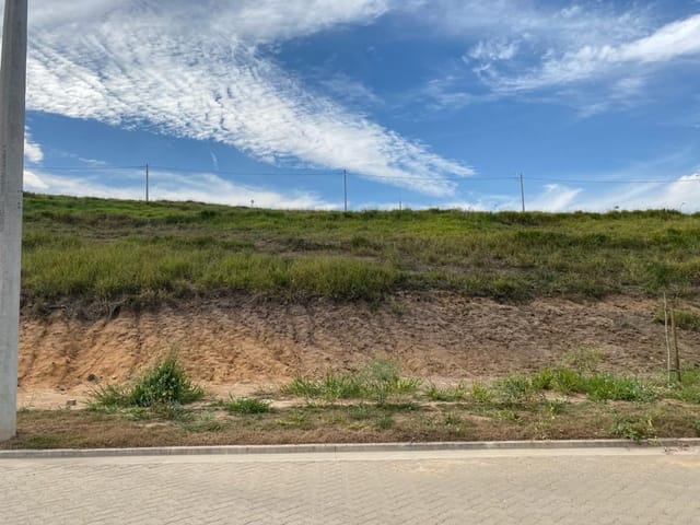 Terreno com 393m², à venda, no bairro Urbanova em São José dos Campos