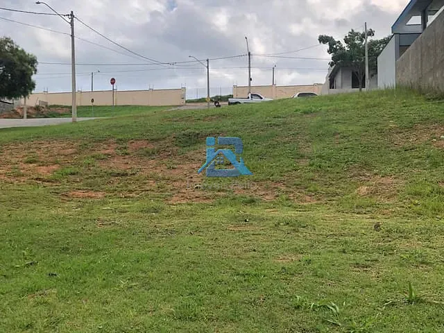 Terreno com 458m², à venda, no bairro Residencial Fazenda Santa Rosa - Fase 1 em Itatiba