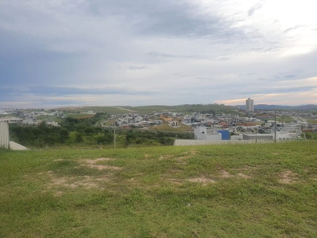 Terreno com 541m², à venda, no bairro Condomínio Residencial Alphaville II em São José dos Campos