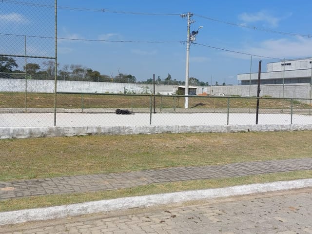Terreno com 360m², à venda, no bairro Quiririm em Taubaté