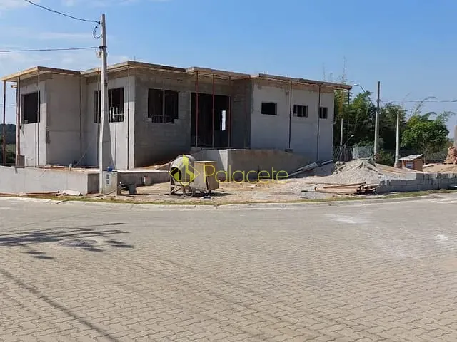 Terreno com 360m², à venda, no bairro Quiririm em Taubaté