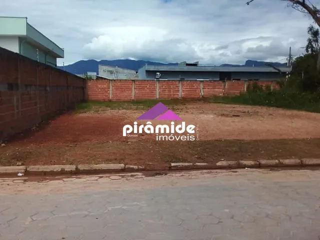 Terreno com 300m², à venda, no bairro Morro do Algodão em Caraguatatuba