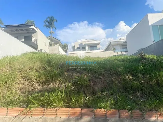 Terreno com 450m², à venda, no bairro Condomínio Residencial Jaguary em São José dos Campos