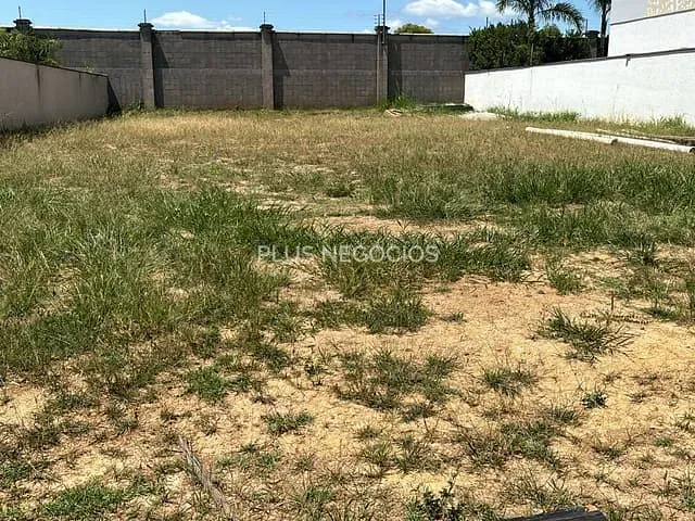 Terreno com 450m², à venda, no bairro Alphaville Nova Esplanada 3 em Votorantim