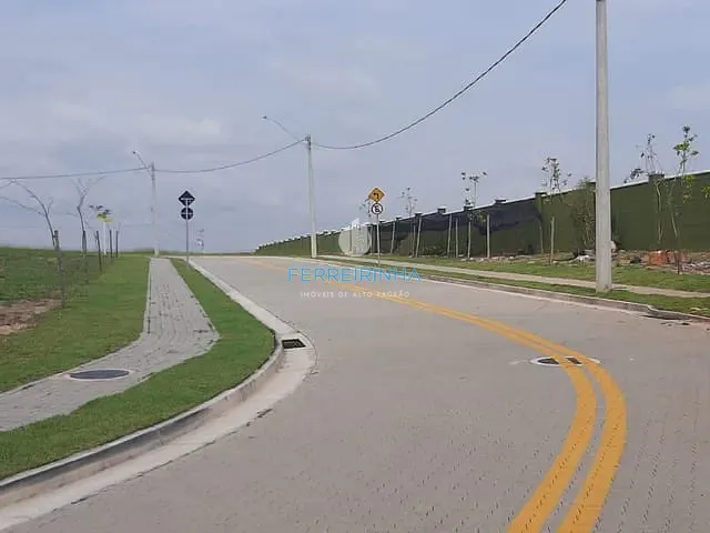 Terreno com 432m², à venda, no bairro Urbanova em São José dos Campos