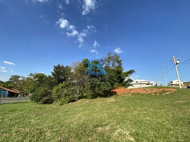 Terreno com 384m², à venda, no bairro Loteamento Terras da Fazenda em Itatiba