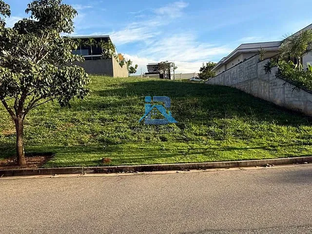Terreno com 382m², à venda, no bairro Residencial Fazenda Santa Rosa - Fase 1 em Itatiba