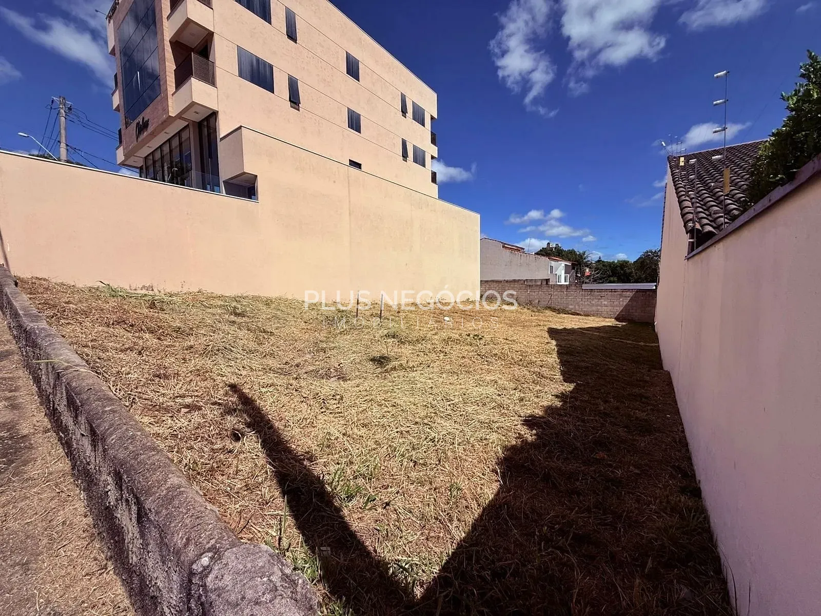 Terreno, 420 m² - Foto 1