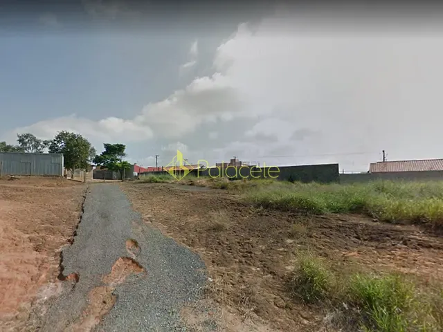 Terreno com 2480m², à venda, no bairro Jardim Oásis em Taubaté