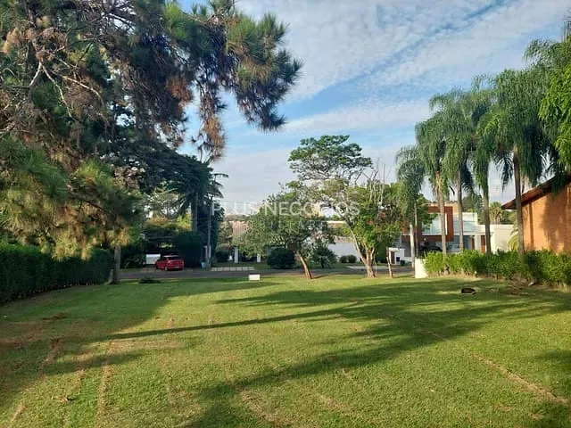Terreno com 1074m², à venda, no bairro lago azul em Araçoiaba da Serra