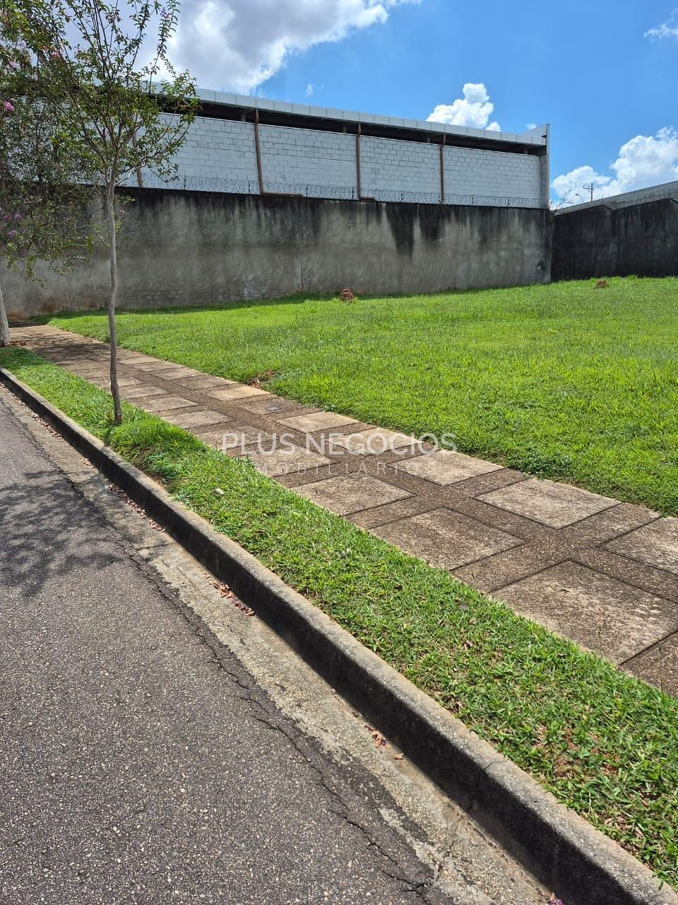 Terreno, 407 m² - Foto 1