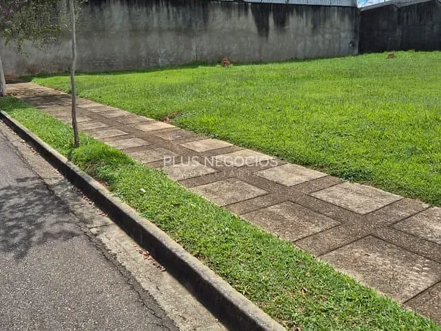Terreno com 407m², à venda, no bairro Jardim Eltonville em Sorocaba