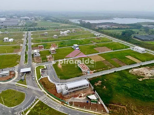 Terreno com 250m², à venda, no bairro Loteamento Fazenda Ronda em São José dos Campos