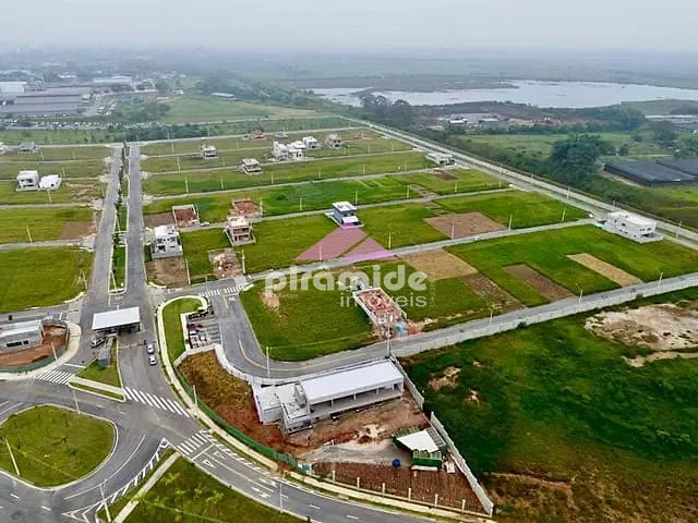 Terreno com 250m², à venda, no bairro Loteamento Fazenda Ronda em São José dos Campos