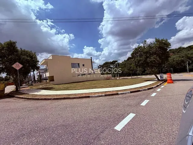 Terreno com 250m², à venda, no bairro Cajuru do Sul em Sorocaba