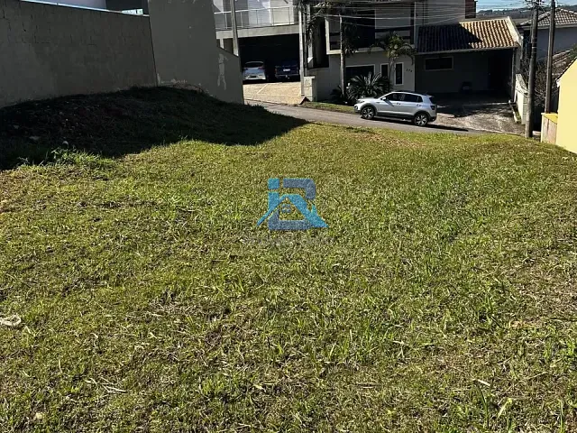 Terreno com 300m², à venda, no bairro Residencial Fazenda Serrinha em Itatiba
