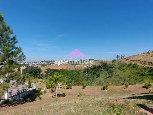 Terreno com 252m², à venda, no bairro Condomínio Residencial Mantiqueira em São José dos Campos