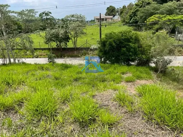 Terreno com 288m², à venda, no bairro Villaggio Fosuzzi em Itatiba