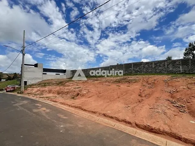 Terreno com 200m², à venda, no bairro Contorno em Ponta Grossa