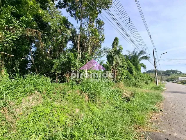 Terreno com 490m², à venda, no bairro Jardim das Gaivotas em Caraguatatuba