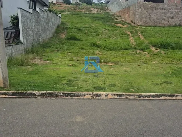 Terreno com 406m², à venda, no bairro Loteamento Residencial Rio das Flores em Itatiba