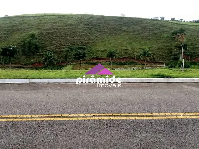 Terreno com 1399m², à venda, no bairro Paraibuna em Paraibuna