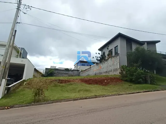 Terreno com 570m², à venda, no bairro 7 lagos em Itatiba