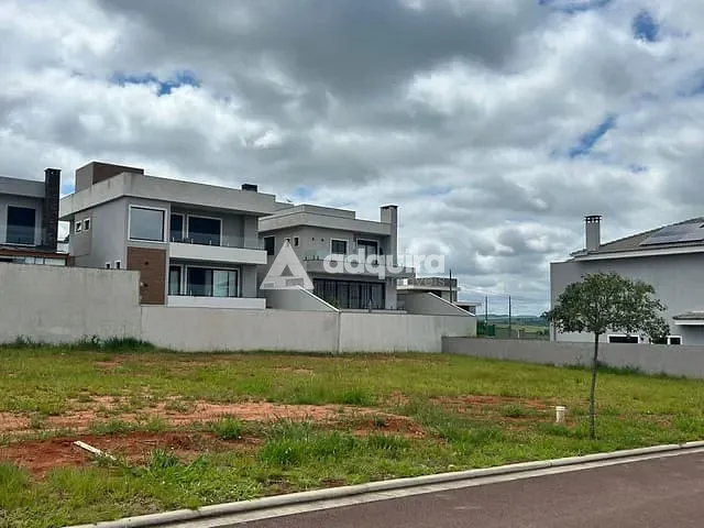 Terreno com 620m², à venda, no bairro Jardim Carvalho em Ponta Grossa